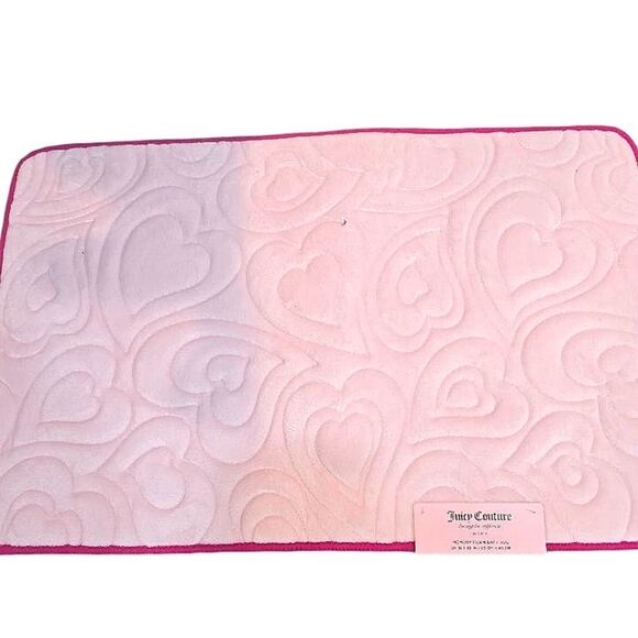 Juicy Couture Home Heart Embossed Memory Foam Bath Rug - Picture 4 of 7